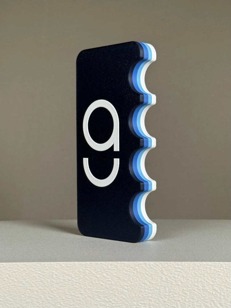 Club cue holder