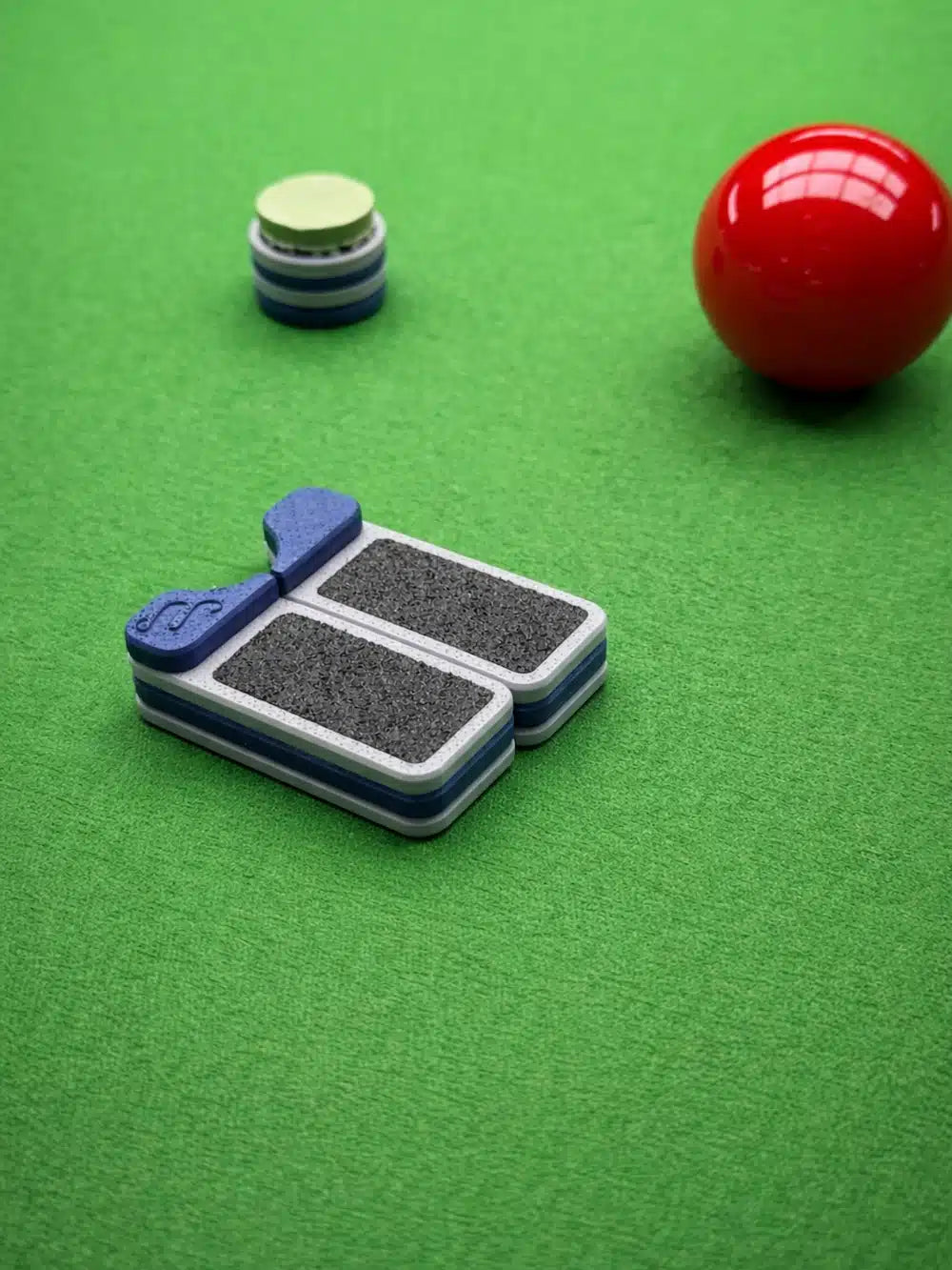 Snooker Cue Holder