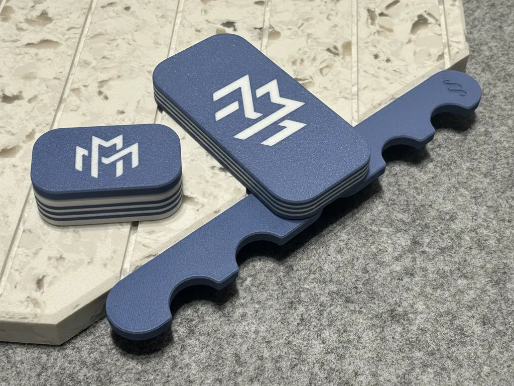 blue SS set of chalk box and cue stand 